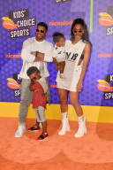 PEOPLE - Kids' Choice Sports Awards: Promis auf dem Roten Teppich