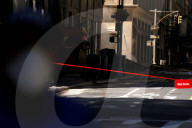 NEWS - New York: Dampfrohr explodiert in der Fifth Avenue