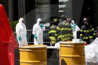NEWS - New York: Dampfrohr explodiert in der Fifth Avenue