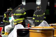 NEWS - New York: Dampfrohr explodiert in der Fifth Avenue
