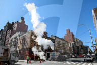 NEWS - New York: Dampfrohr explodiert in der Fifth Avenue