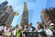 NEWS - New York: Dampfrohr explodiert in der Fifth Avenue
