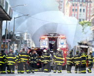 NEWS - New York: Dampfrohr explodiert in der Fifth Avenue