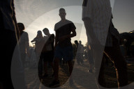NEWS - Flüchtlingskrise: Bilder aus dem Lager bei Velika Kladus in Bosnien