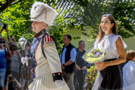 PEOPLE - Die dänische Königsfamilie beim offiziellen Fototermin auf Schloss Grasten