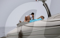 PEOPLE - Nicole Scherzinger und Grigor Dimitrov turteln auf einer Jacht vor St.Tropez