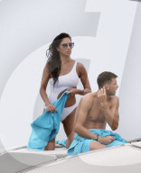 PEOPLE - Nicole Scherzinger und Grigor Dimitrov turteln auf einer Jacht vor St.Tropez