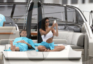 PEOPLE - Nicole Scherzinger und Grigor Dimitrov turteln auf einer Jacht vor St.Tropez