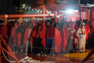 NEWS - Wieder Hunderte Flüchtlinge auf dem Weg nach Spanien gerettet