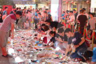 FEATURE - Pix of the Day: Bilder des Tages