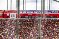 FEATURE - Pix of the Day: Die Bilder des Tages