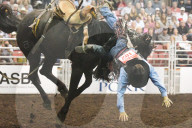 FEATURE - Kanada: Rodeo in Alberta