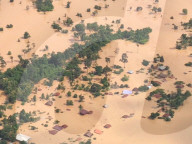 NEWS - Laos: Dammbruch fordert Todesopfer
