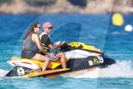 EXKLUSIV - Tony Parker fährt Jet-Ski bei St.Tropez