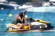 EXKLUSIV - Tony Parker fährt Jet-Ski bei St.Tropez