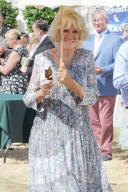 PEOPLE - Camilla mit einbandagiertem Finger an der Sandringham Blumenschau