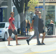 EXKLUSIV - Happy Family: Schwangere Kate Hudson mit ihren Boys in Brentwood unterwegs