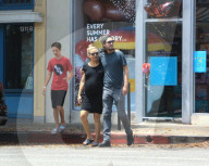 EXKLUSIV - Happy Family: Schwangere Kate Hudson mit ihren Boys in Brentwood unterwegs