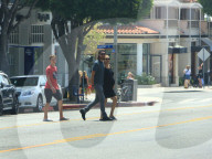 EXKLUSIV - Happy Family: Schwangere Kate Hudson mit ihren Boys in Brentwood unterwegs