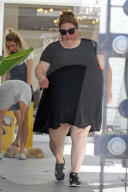EXKLUSIV - Chrissy Metz in Beverly Hills unterwegs