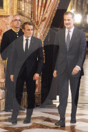NEWS - Emmanuel Macron wird von König Felipe im Madrider Palast empfangen