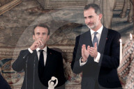 NEWS - Emmanuel Macron wird von König Felipe im Madrider Palast empfangen