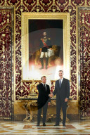 NEWS - Emmanuel Macron wird von König Felipe im Madrider Palast empfangen
