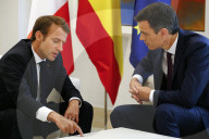 NEWS - Emmanuel Macron wird von König Felipe im Madrider Palast empfangen
