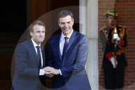 NEWS - Emmanuel Macron wird von König Felipe im Madrider Palast empfangen