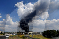 NEWS - Italien: Brand in einer Recycling-Aufbereitungsanlage in Caivano
