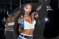 PEOPLE - Jourdan Dunn posiert im Boxclub 