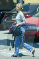 EXKLUSIV - Charlize Theron in Los Angeles unterwegs