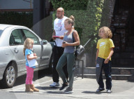 PEOPLE - Kendra Wilkinson und Hank Baskett gehen zum BBQ auf die Wood Ranch