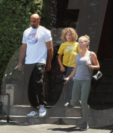 PEOPLE - Kendra Wilkinson und Hank Baskett gehen zum BBQ auf die Wood Ranch