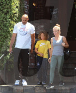 PEOPLE - Kendra Wilkinson und Hank Baskett gehen zum BBQ auf die Wood Ranch