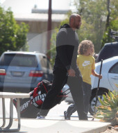 PEOPLE - Kendra Wilkinson und Hank Baskett gehen zum BBQ auf die Wood Ranch