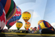 FEATURE - Pix of the Day: Die Bilder des Tages