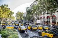 NEWS - Barcelona: Taxifahrer streiken gegen Uber