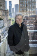 PORTRAIT - Steve Bannon
