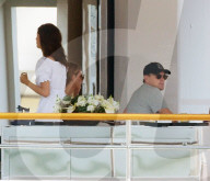 PEOPLE - Leo DiCaprio und Camilla Morrone auf der Yacht vor St-Tropez