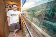 FEATURE -  Teenage Mutant Ninja Turtle-Superfan beherbergt 1000 Schildkröten
