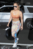 PEOPLE - Promis halten sich fit