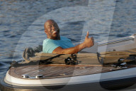 PEOPLE - Magic Hohnson bmmelt mit Frau Earlita in St.Tropez