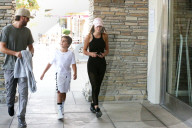 EXKLUSIV - Scott Disick besucht mit Sohn Mason das Kino