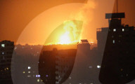 NEWS - Israel fliegt Luftangriffe auf Gaza City
