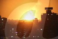 NEWS - Israel fliegt Luftangriffe auf Gaza City