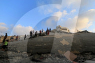 NEWS - Israel fliegt Luftangriffe im Gazastreifen 