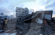 NEWS - Israel fliegt Luftangriffe im Gazastreifen 