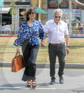 EXKLUSIV - Dustin Hoffman mit Lisa Stronger in Brentwood unterwegs