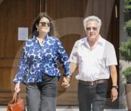 EXKLUSIV - Dustin Hoffman mit Lisa Stronger in Brentwood unterwegs